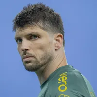 Tiago Volpi, ex-Grêmio, vira alvo do Botafogo e pode deixar o Bragantino