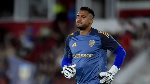 Sergio Romero of Boca Juniors warms up prior to a Liga Profesional 2024 match between Huracan and Boca Juniors at Tomas Adolfo Duco Stadium on November 23, 2024 in Buenos Aires, Argentina. (Photo by Marcelo Endelli/Getty Images)
