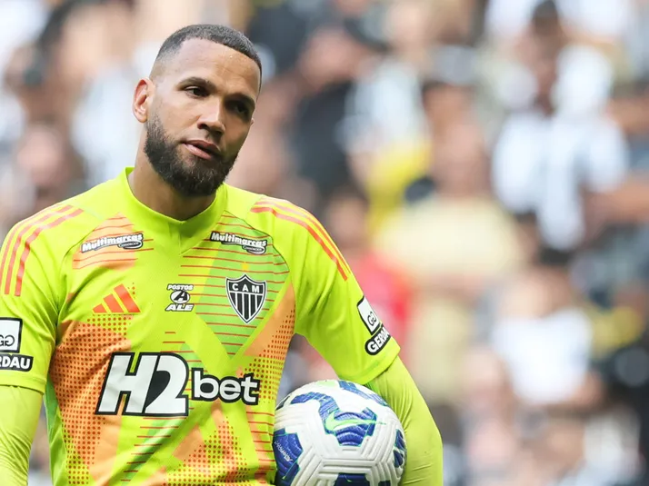 Everson quer "reconquistar" torcida após pior público da história da Arena