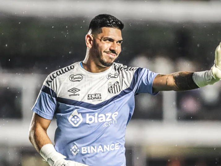 Botafogo tenta contratar João Paulo, do Santos, mas Bahia barra negócio