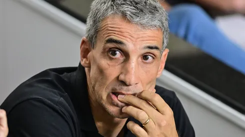 Técnico Vojvoda. Foto: Jota Erre/AGIF
