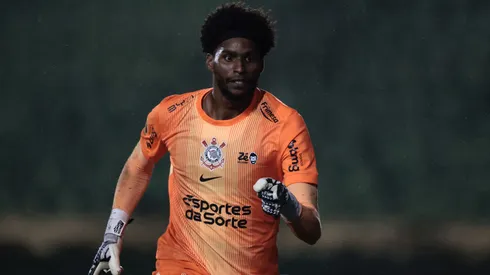 Hugo Souza, goleiro do Corinthians. Foto: Marcello Zambrana/AGIF