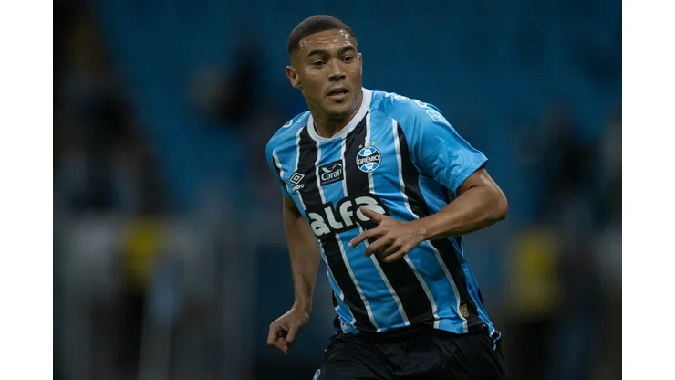 Carlos Vinícius, jogador do Grêmio