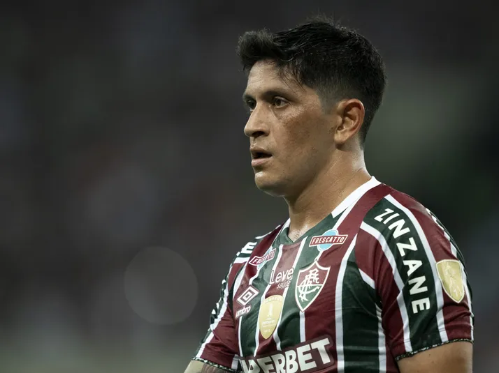 Zubeldía expõe plano envolvendo retorno de Cano no Fluminense