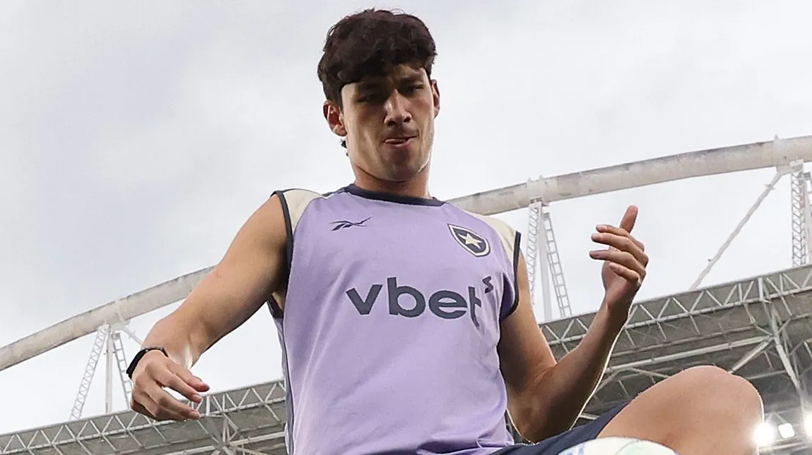 Ferraresi em treino pelo Botafogo. Foto: Vitor Silva/Botafogo