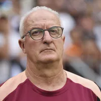 Dorival Júnior está pressionado por melhores resultados no Corinthians