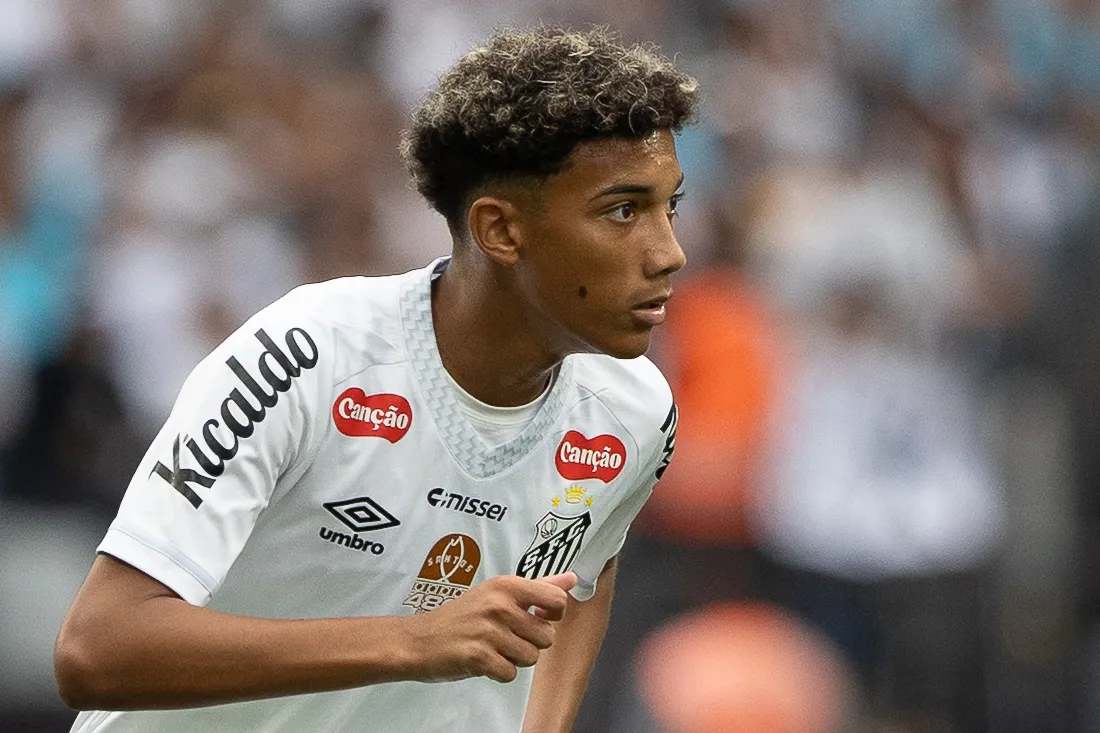 Robinho Jr ainda não renovou – Foto: Joisel Amaral/AGIF.