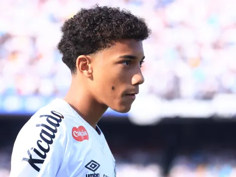 Santos se reunirá com Robinho após clássico contra o Corinthians