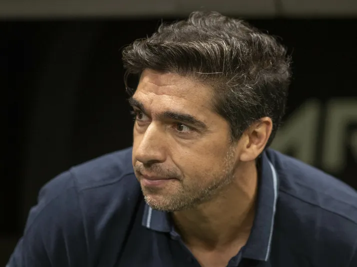 Abel é avisado que Maurício está recuperado de lesão e reforça o Palmeiras