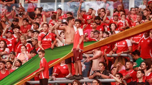 Torcida do Internacional. Foto: Luiz Erbes/AGIF