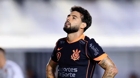 Yuri Alberto jogador do Corinthians lamenta durante partida contra o Santos no estádio Vila Belmiro pelo campeonato Paulista 2026. Foto: Marcello Zambrana/AGIF