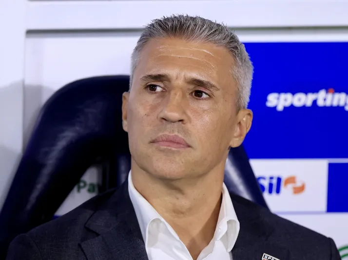 Cruzeiro avalia contratação de Crespo em caso de demissão de Tite
