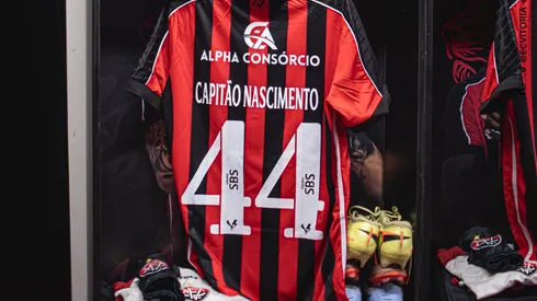 Wagner Moura recebe homenagens do Vitória. Foto: Victor Ferreira | EC Vitória