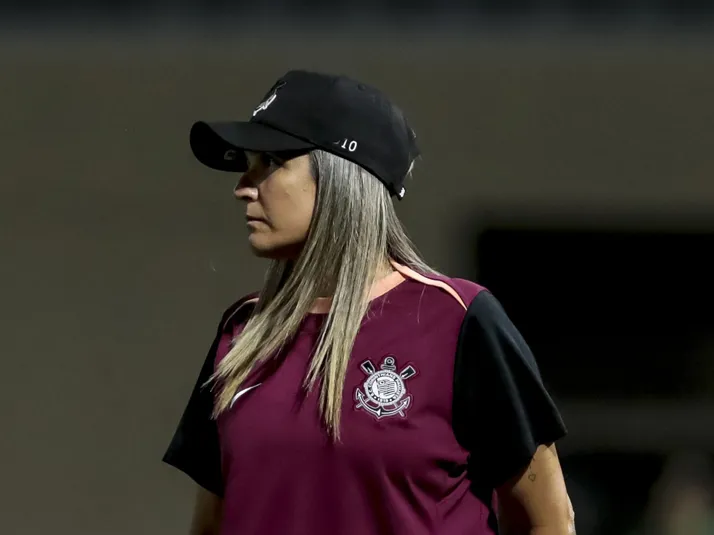 Emily Lima destaca pontos positivos em estreia pelo Corinthians