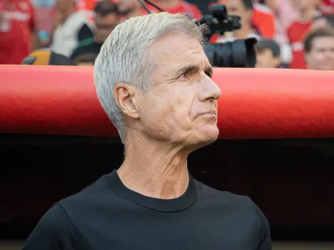 Luís Castro afirma que rivalidade GreNal é diferente das outras