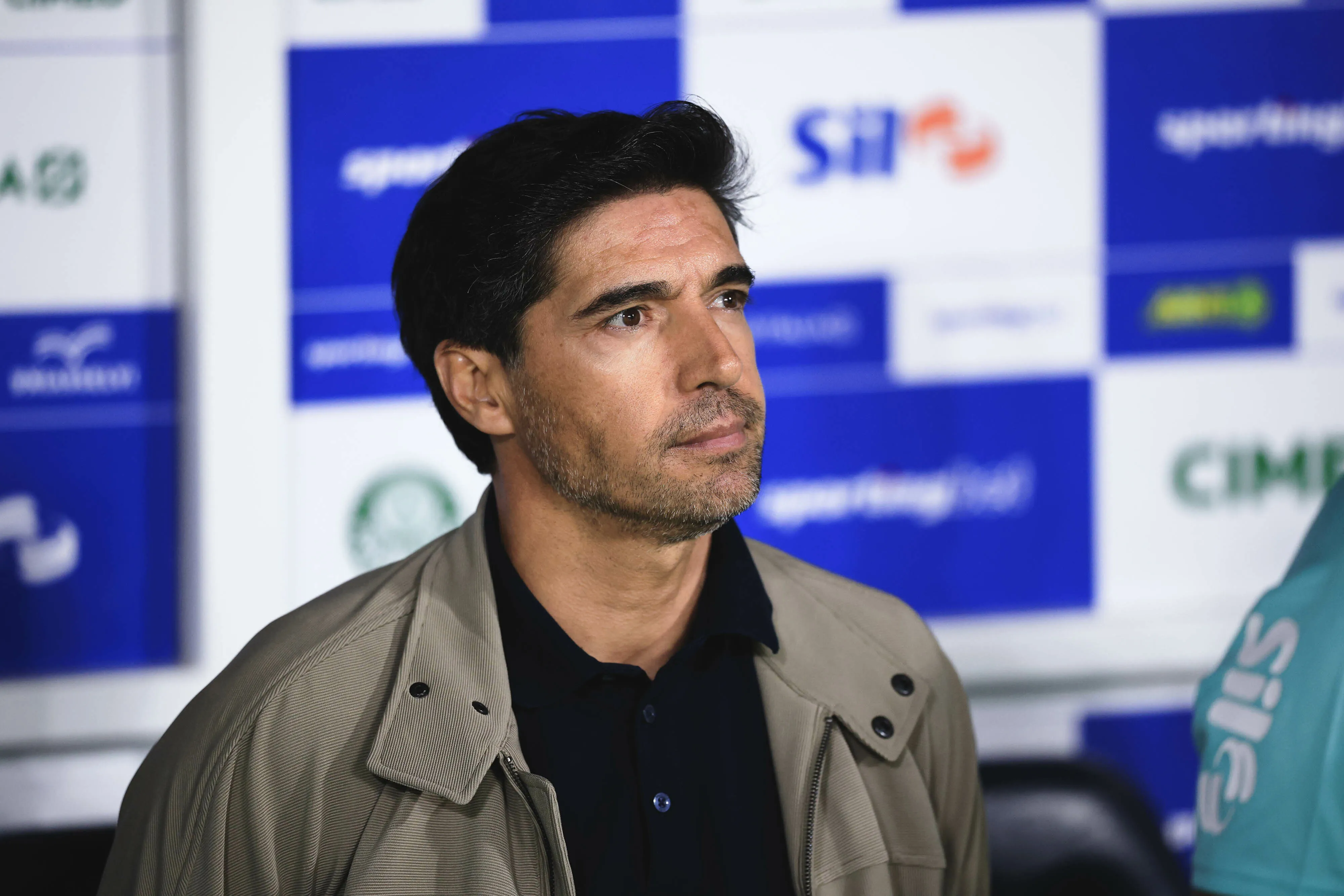 Abel Ferreira tecnico do Palmeiras durante partida contra o Sao Paulo no estadio Arena Barueri pelo campeonato Paulista 2026. Foto: Ettore Chiereguini/AGIF