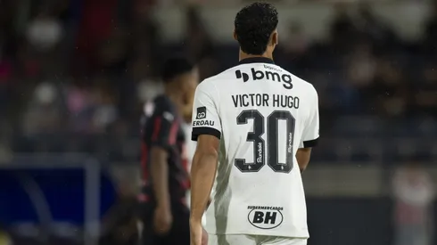 Vitor Hugo jogador do Atletico durante partida contra o Bragantino no estadio Cicero De Souza Marques pelo campeonato Brasileiro A 2026. Foto: Anderson Romao/AGIF