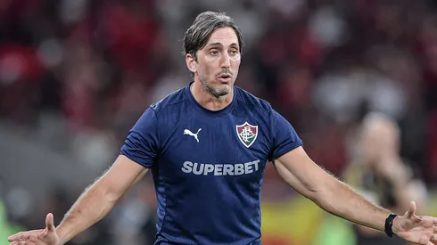 Técnico do Fluminense, Zubeldía dispara contra gramado sintético