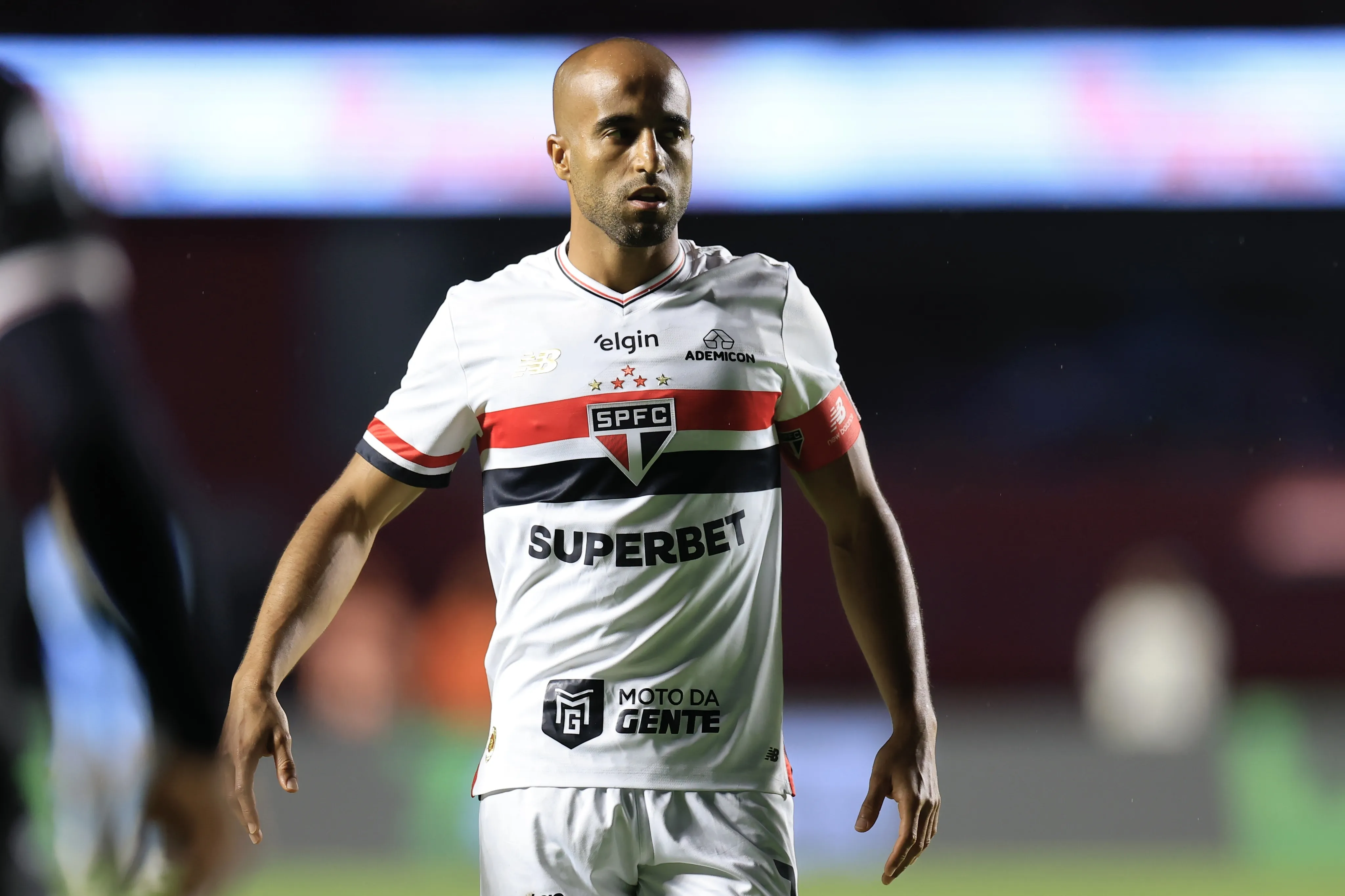 SP – SAO PAULO – 07/02/2026 – PAULISTA 2026, SAO PAULO X PRIMAVERA – Lucas Moura jogador do Sao Paulo durante partida contra o Primavera no estadio Morumbi pelo campeonato Paulista 2026. Foto: Marcello Zambrana/AGIF