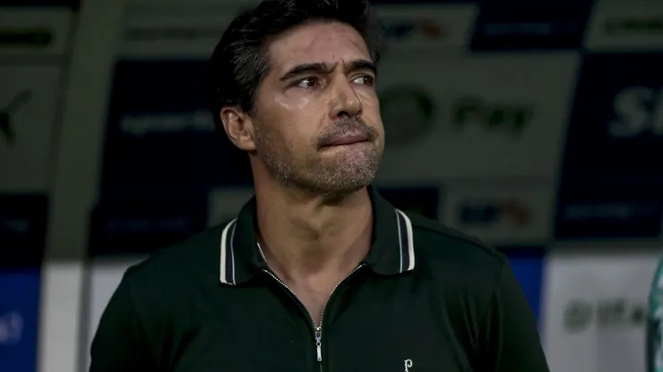 Abel Ferreira em Palmeiras x Mirassol pelo Brasileirão 2026. Foto: Marco Miatelo/AGIF