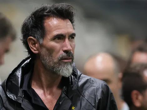 Eduardo Domínguez mudará defesa do Atlético contra o São Paulo