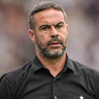 Artur Jorge, ex-Botafogo, negocia com o Cruzeiro