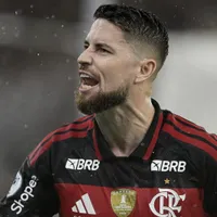 Jorginho celebra estreia como capitão do Flamengo