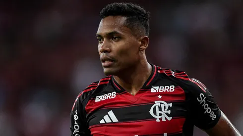 Alexsandro jogador do Flamengo durante partida contra o Vasco no estádio Maracanã pelo campeonato Carioca 2025. Foto: Thiago Ribeiro/AGIF