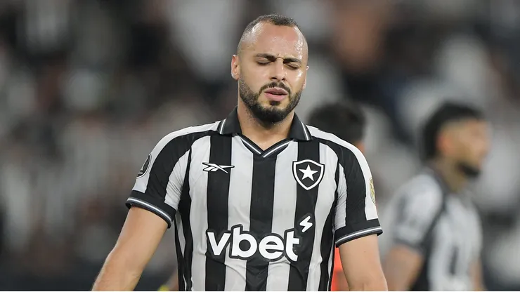 Arthur Cabral jogador do Botafogo durante partida contra o Barcelona de Guayaquil no estadio Engenhao pelo campeonato Copa Libertadores 2026. Foto: Thiago Ribeiro/AGIF