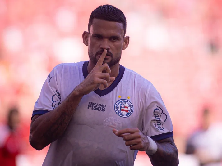Willian José diz que comemoração não foi para a torcida