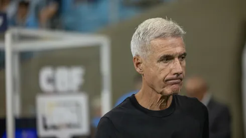 Luís Castro promete foco em finalizações nos treinos do Grêmio