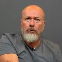 Baldasso muda discurso e detona Pezzolano