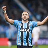 Braithwaite se recupera e reforça o Grêmio contra o Vitória