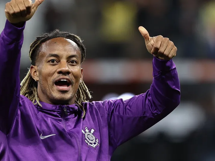 Carrillo não treina, mas fica disponível para Chapecoense x Corinthians