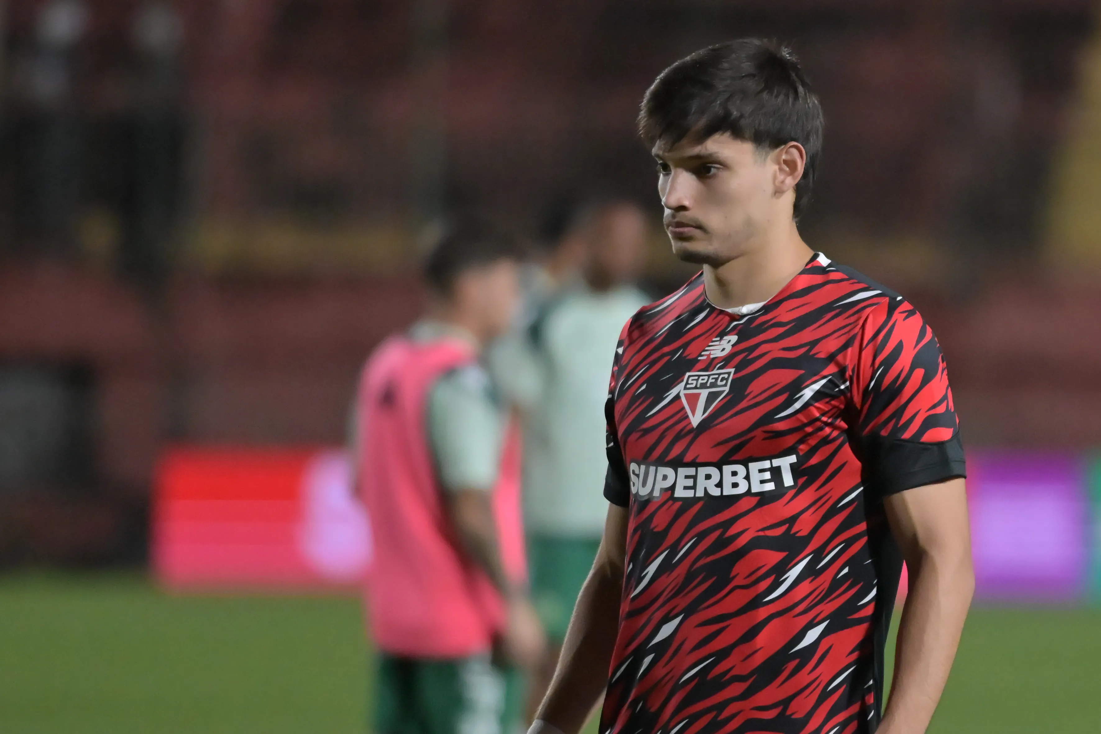 Bobadilla pode sair no meio do ano – Foto: Jota Erre/AGIF.