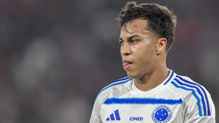 Kaio Jorge jogador do Cruzeiro durante partida contra o Fluminense no estadio Maracana pelo campeonato Brasileiro A 2025.