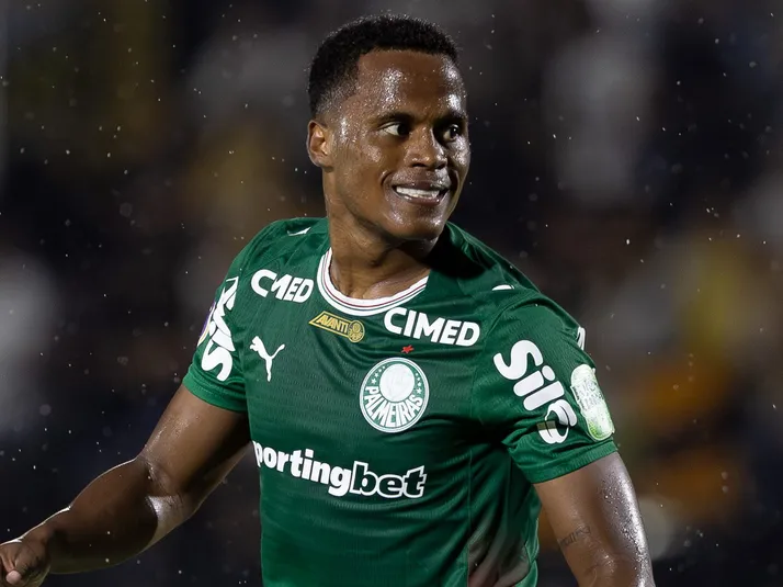 Jhon Arias lidera desarmes no Brasileirão e torcida 'culpa' Abel