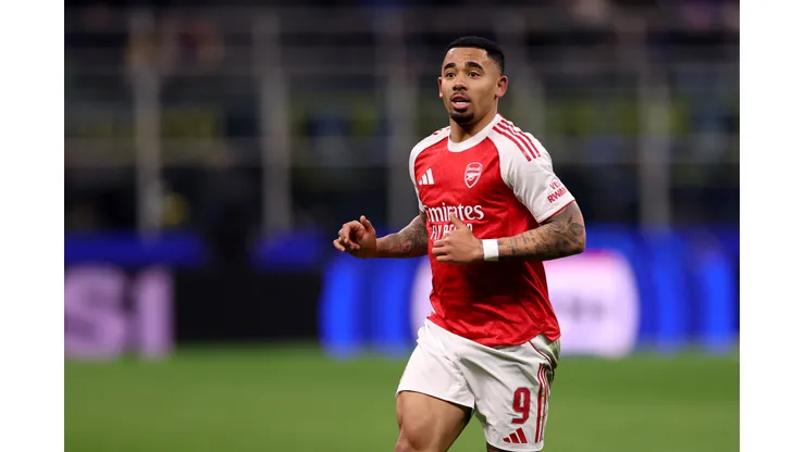 MILAN, ITALY - JANUARY 20: Gabriel Jesus of Arsenal during the UEFA Champions League 2025/26 League Phase MD7 match between FC Internazionale Milano and Arsenal FC at Stadio San Siro on January 20, 2026 in Milan, Italy. (Photo by Carl Recine/Getty Images)