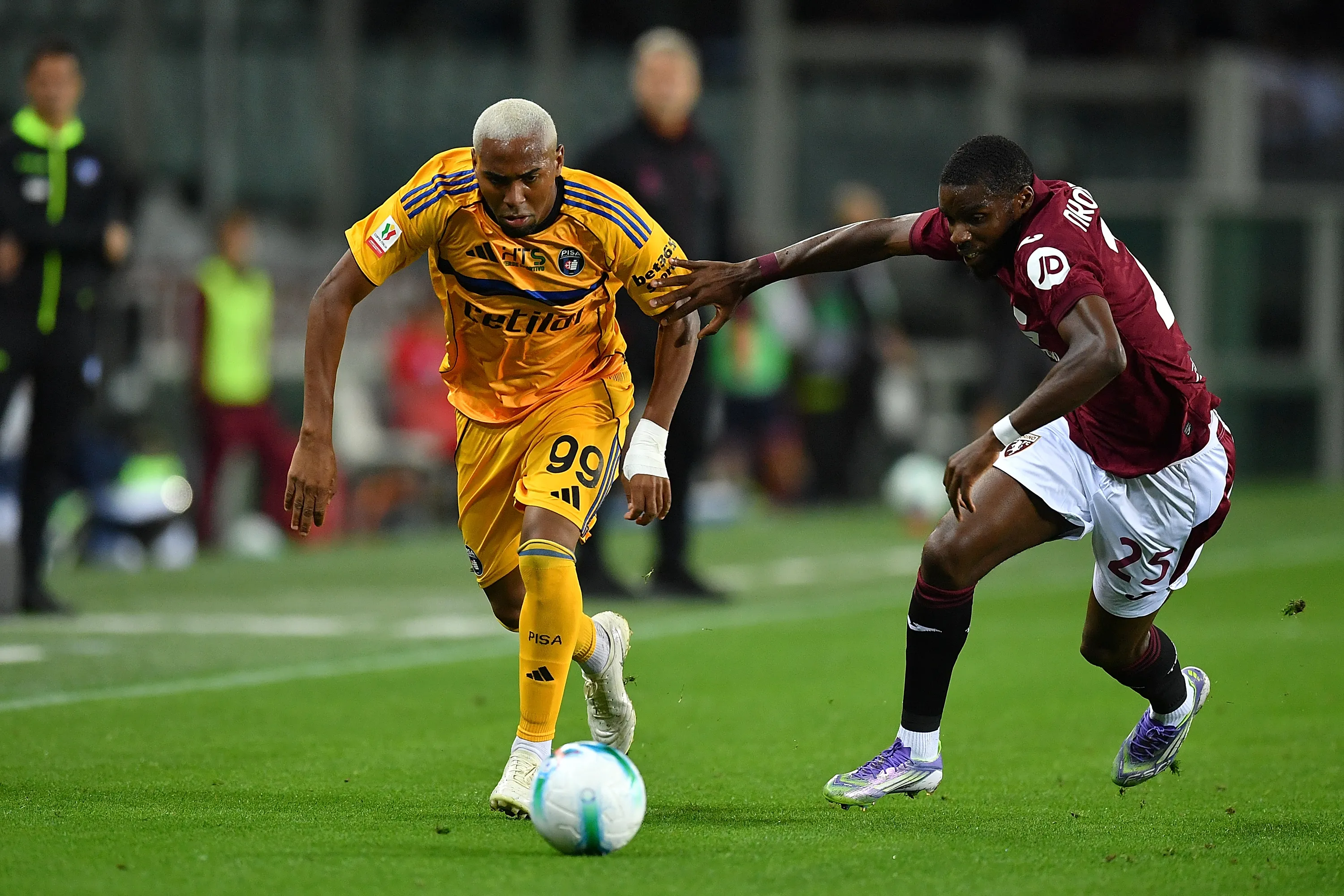 Lorran atuando em Pisa x Torino –  (Photo by Valerio Pennicino/Getty Images)