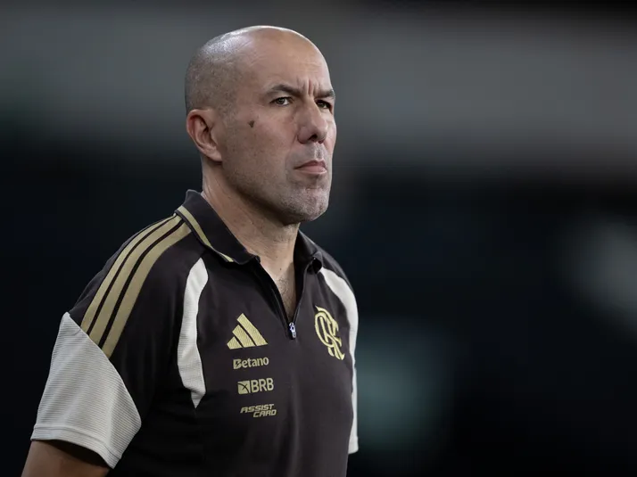 Leonardo Jardim deve contar com o retorno de Lorran ao Flamengo