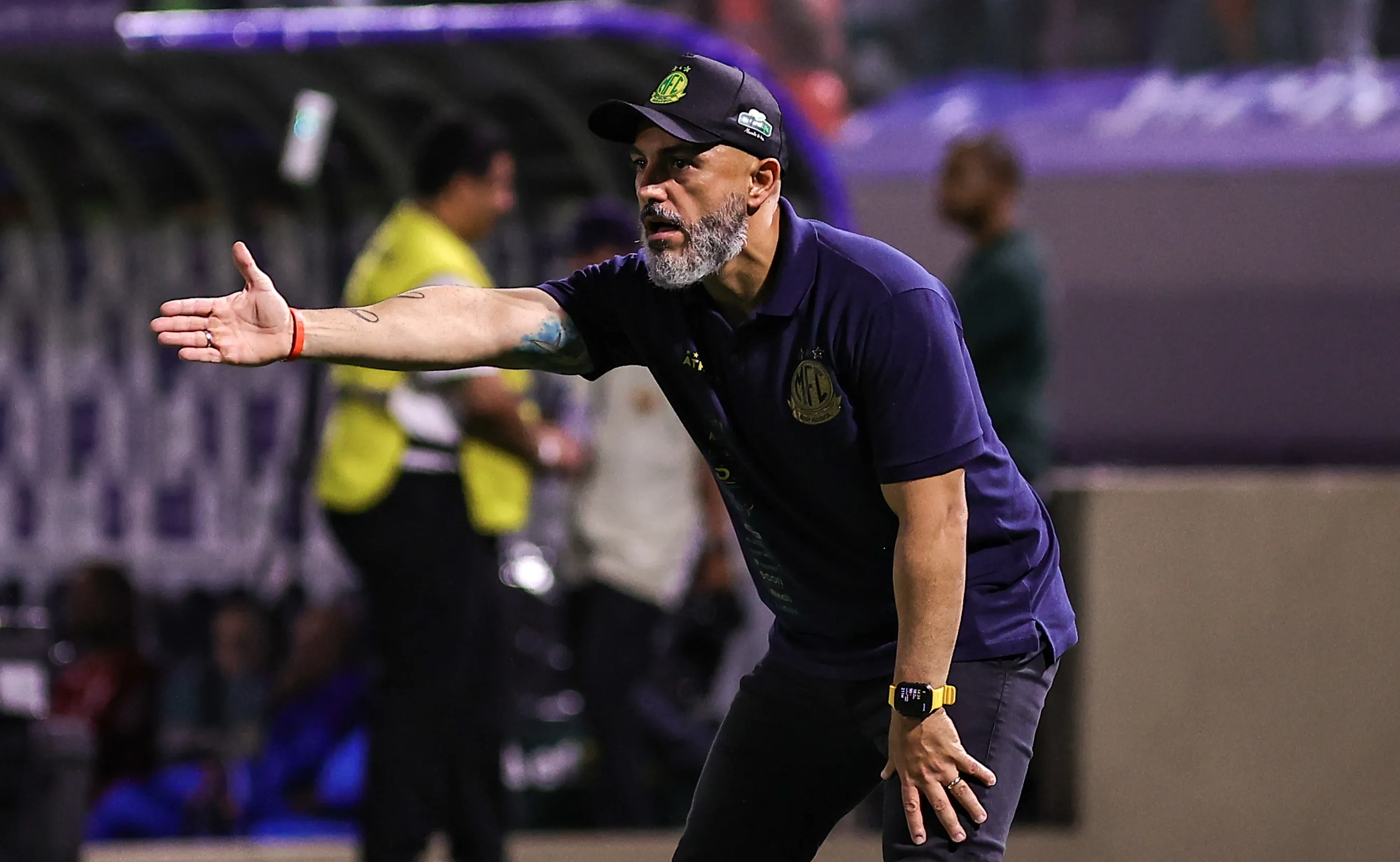 Rafael Guanaes tecnico do Mirassol durante partida contra o Palmeiras no estadio Arena Barueri pelo campeonato Paulista 2026.   Foto: Fabio Giannelli/AGIF
