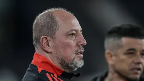 Barcellos terá de pagar o transfer ban sofrido pelo Internacional.