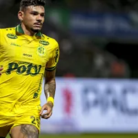 Tiquinho Soares não conseguiu decidir em Mirassol x Coritiba