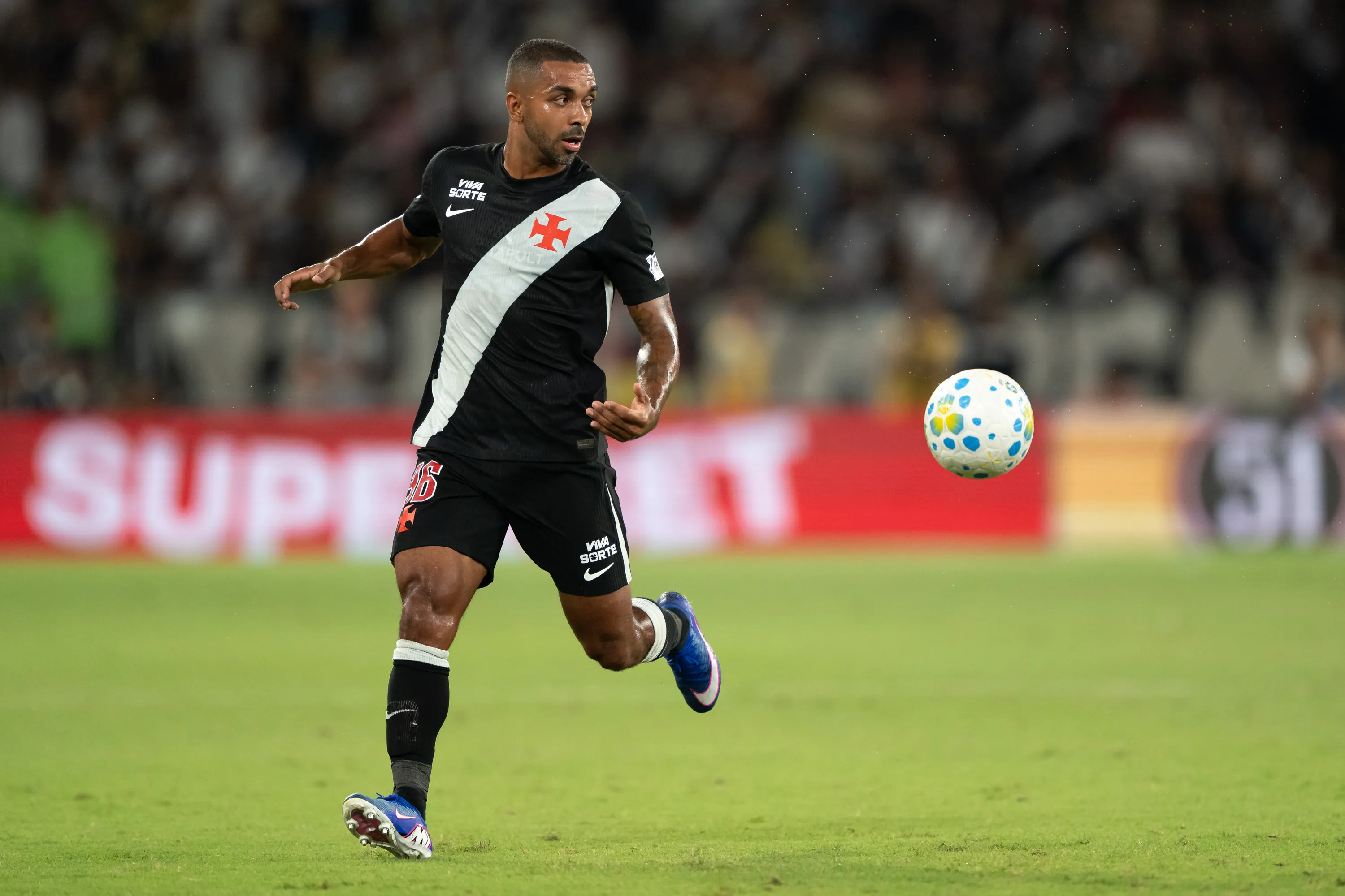 RJ – RIO DE JANEIRO – 18/03/2026 – BRASILEIRO A 2026, VASCO X FLUMINENSE – Paulo Henrique jogador do Vasco durante partida contra o Fluminense no estadio Maracana pelo campeonato Brasileiro A 2026. Foto: Jorge Rodrigues/AGIF