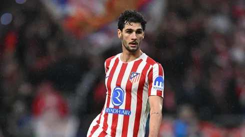 Johnny Cardoso of Atletico Madridcontrols the ball during the UEFA Champions League 2025/26 Round of 16 First Leg match between Atletico de Madrid and Tottenham Hotspur FC at Estadio Civitas Metropolitano on March 10, 2026 in Madrid, Spain. (Photo by Denis Doyle/Getty Images)