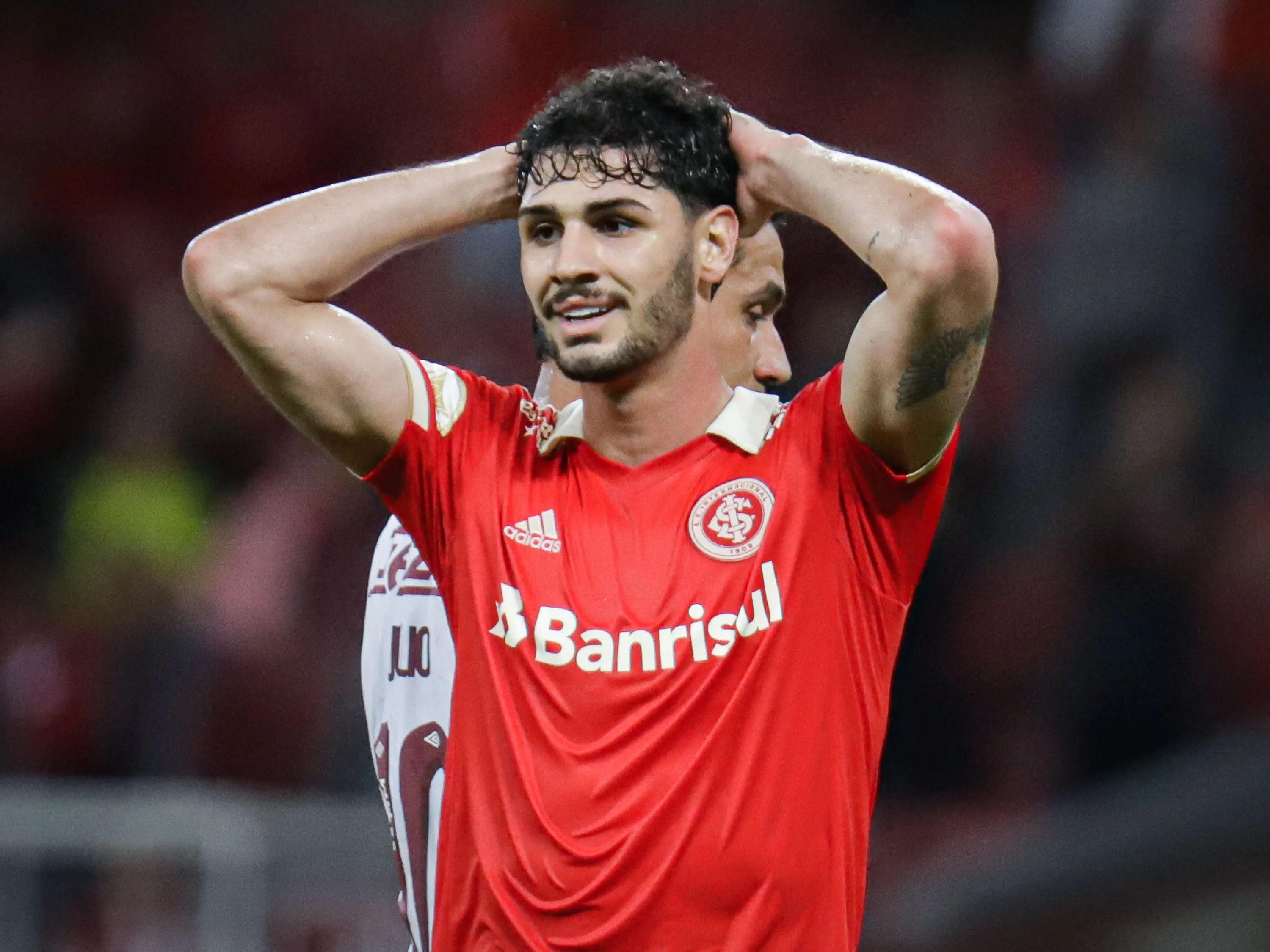 RS – Porto Alegre – 14/08/2022 – BRASILEIRO A 2022, INTERNACIONAL X FLUMINENSE – Johnny jogador do Internacional lamenta chance perdida durante partida contra o Fluminense no estadio Beira-Rio pelo campeonato Brasileiro A 2022. Foto: Maxi Franzoi/AGIF