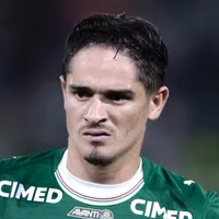 Abel indica volta de Khellven ao time titular do Palmeiras