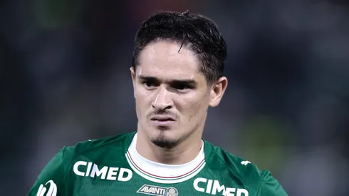 Khellven voltará a titularidade no Palmeiras.