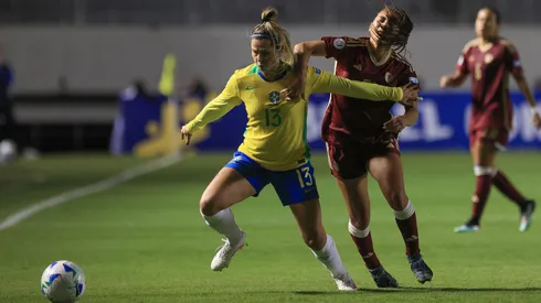 Fê Palermo critica a contratação do técnico Cuca feita pelo Santos - Foto: Franklin Jacome/Getty Images