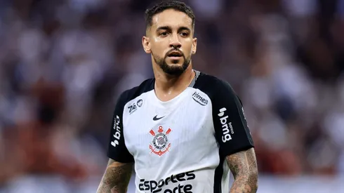 Matheus Pereira durante clássico contra o São Paulo no Paulistão de 2026.